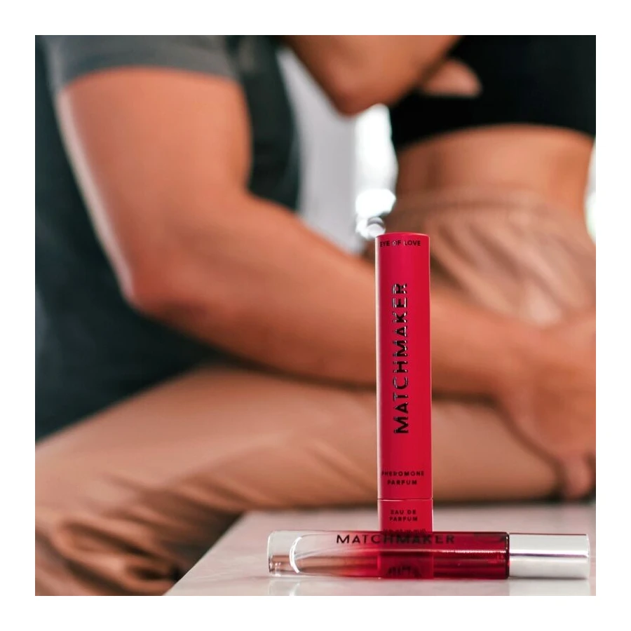 EYE OF LOVE - MATCHMAKER RED DIAMOND LGBTQ PROFUMO AI FEROMONI ATTRACT HER 10 ML